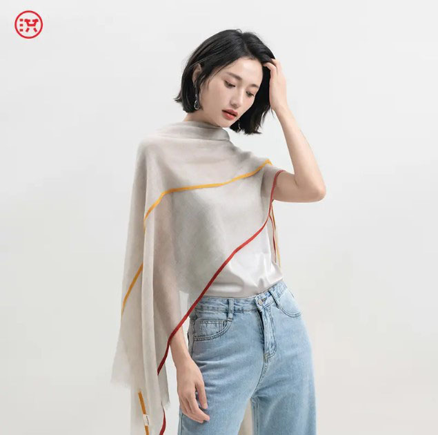 小米科技|洪陵羊绒创始人躬身入局：1500万销售额与一个行业的惊醒