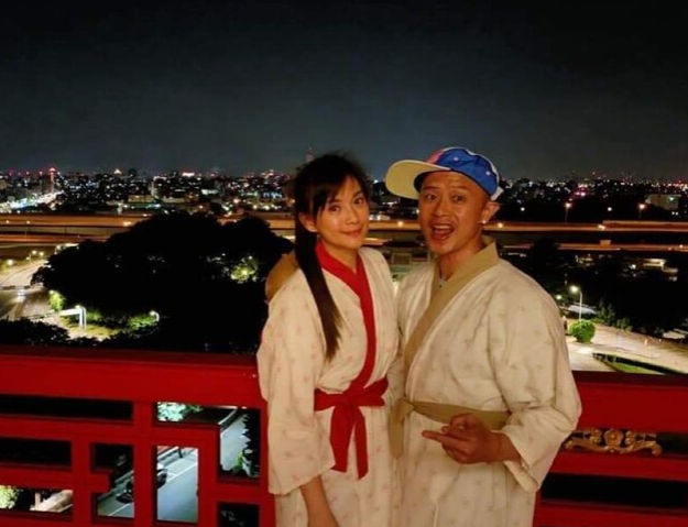 南拳妈妈|“南拳妈妈”弹头与6年女友分手，称女方像妈妈一样照顾令他丧失生活能力