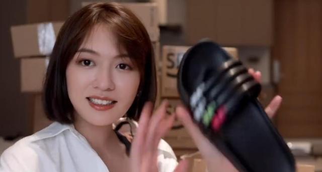 Angelababy|Angelababy闺蜜送麦乐迪6000多的礼物？曝她还把时尚圈资源分给Me