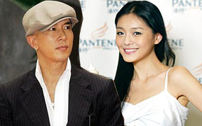 汪小菲|大S前夫汪小菲，直播全程冷脸被嘲，简介12字透露对爱女的疼惜