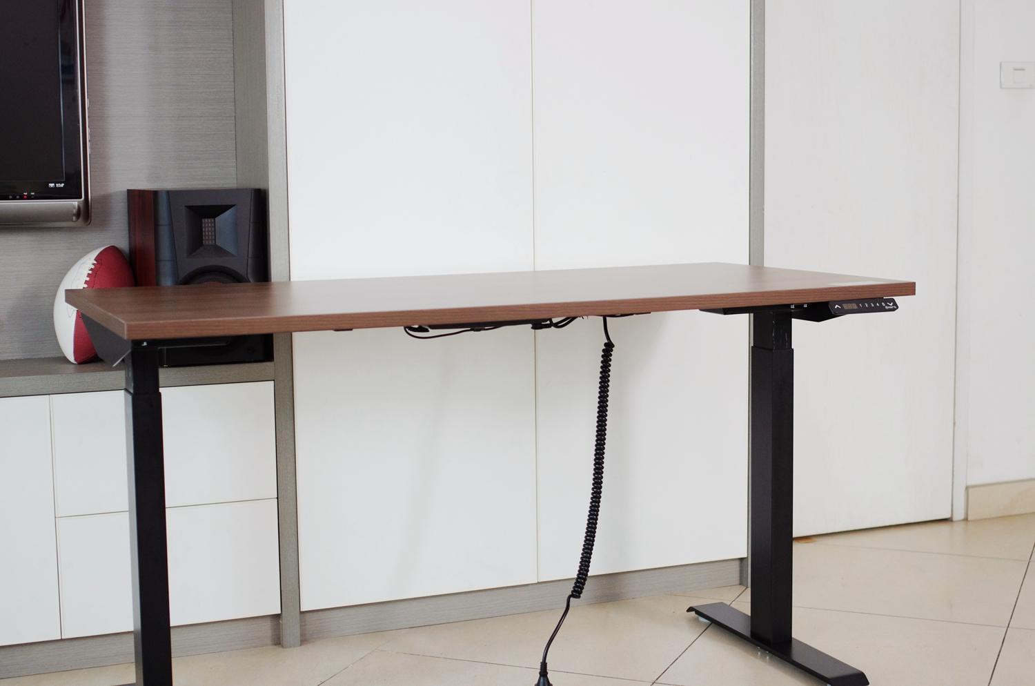 网易严选|站着搬砖不腰疼：做了很多功课的我，为何选择网易严选电动升降桌