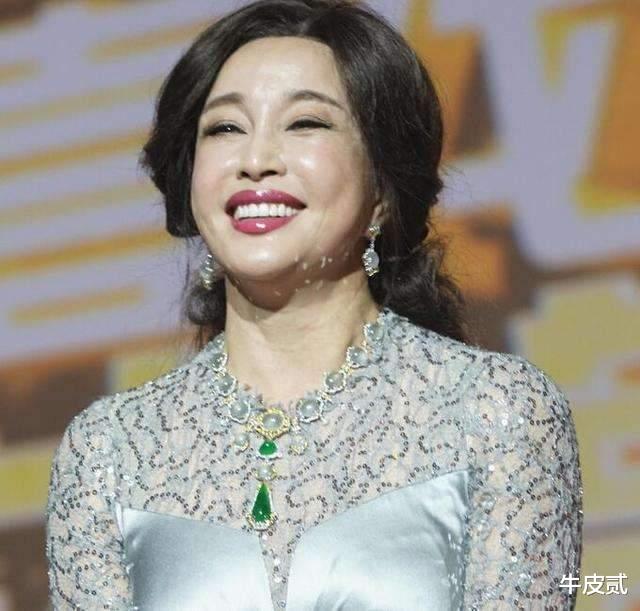 姐姐|明明“优雅自然”,却偏要“硅胶脸”的5大女星,个个苦不堪言