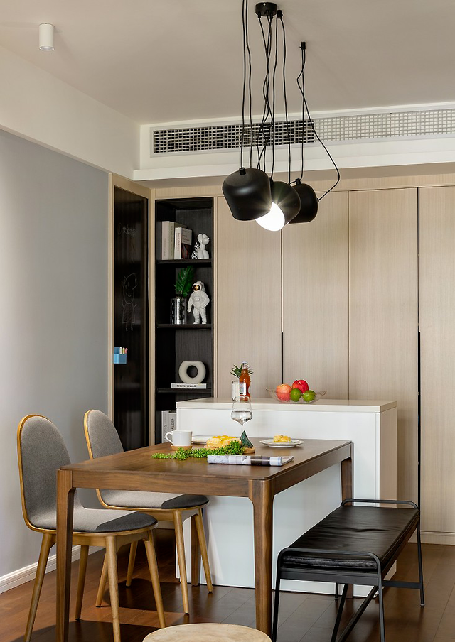 ?90后夫妇不顾反对,在郊区买下61㎡小宅,入住后的生活却令人羡慕