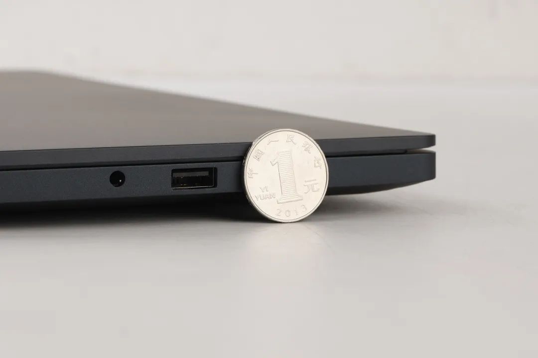 华为|高能大屏的创作本，机械师创物者16评测