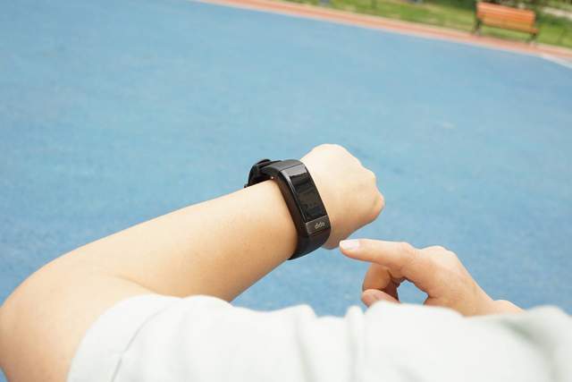 智能手环|可以测血压心电图的手环,didoY1S智能手环体验