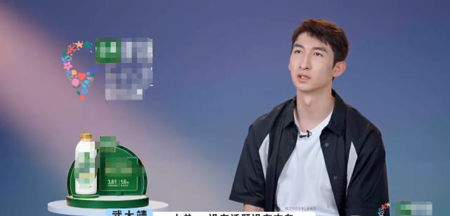 李雪琴|李雪琴和汪苏泷，似乎上错了节目：观众要看的是秀，不是摆烂的人