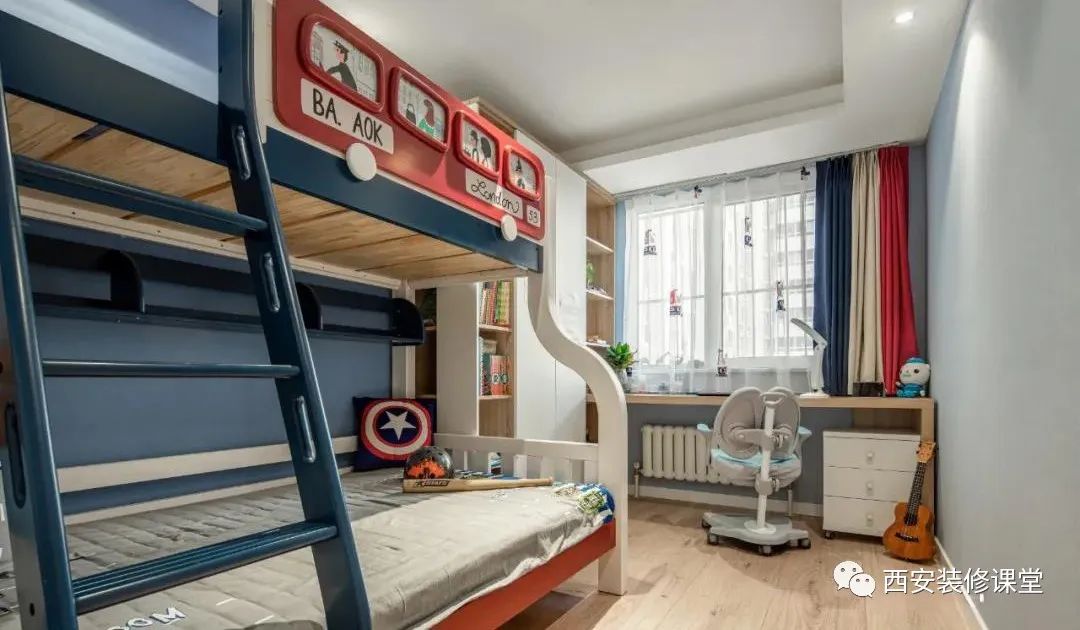 90㎡两室长条户型，三口温馨之家