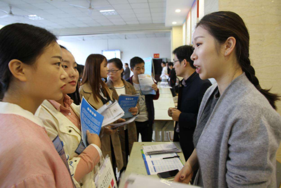 春招|还未就业的毕业生有福了,又一个国企开始春招,面试通过即可上岗