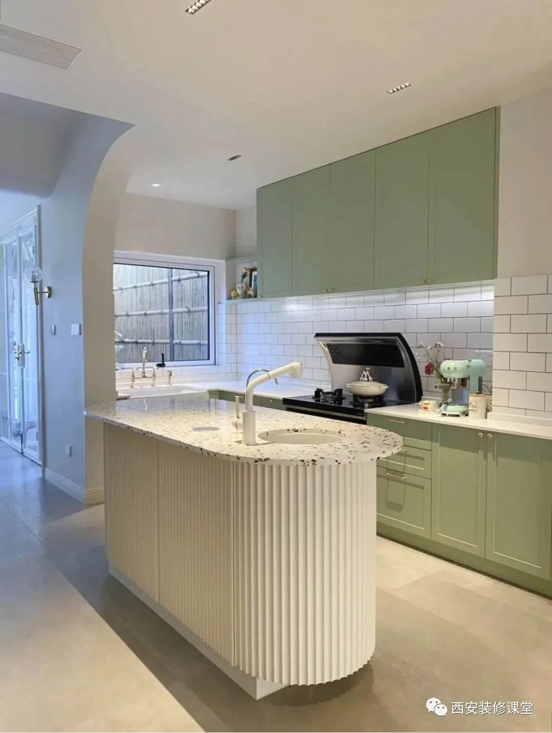 开放厨房不是家家都能做,看看优缺点再决定