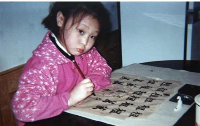 惠若琪|排球女将惠若琪，嫁矮个博士丈夫，婚礼上郎平落泪送祝福
