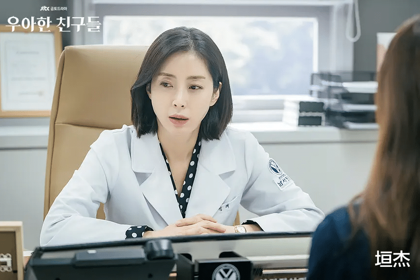 宋慧乔|孙艺珍大婚!当年韩偶剧中的顶级美人今何在?宋慧乔最潇洒