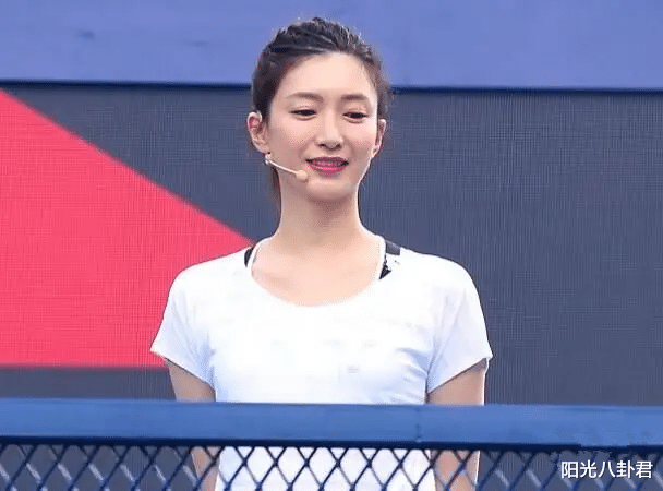 明星素颜 素颜寡淡无味,妆后美到发光,建议这8位女星直接把妆“焊”脸上