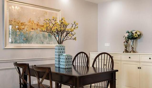 30万装修的新房,老婆不过是在餐厅打了排柜子,老师傅都夸赞不已