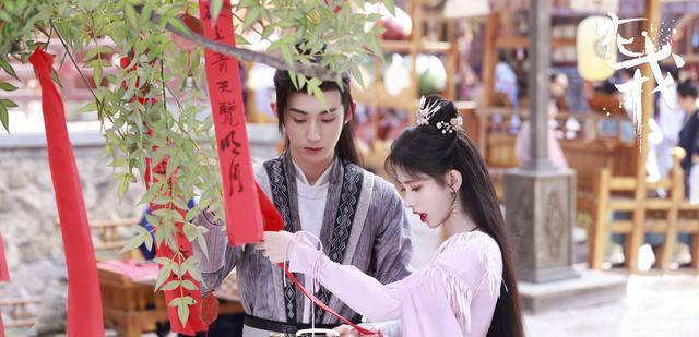 鞠婧祎|鞠婧祎新剧《花戎》初露真容！郭俊辰出任男主，又一古装仙侠大剧