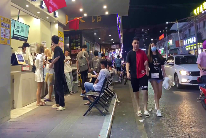 济南|中国旅游城市济南，行业服务水平比不上兰州，环境安逸