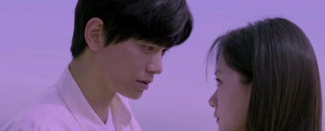 周星驰|要不是国产爱情片全军覆没,CCTV6也不会拿这部日本爱情片来正名