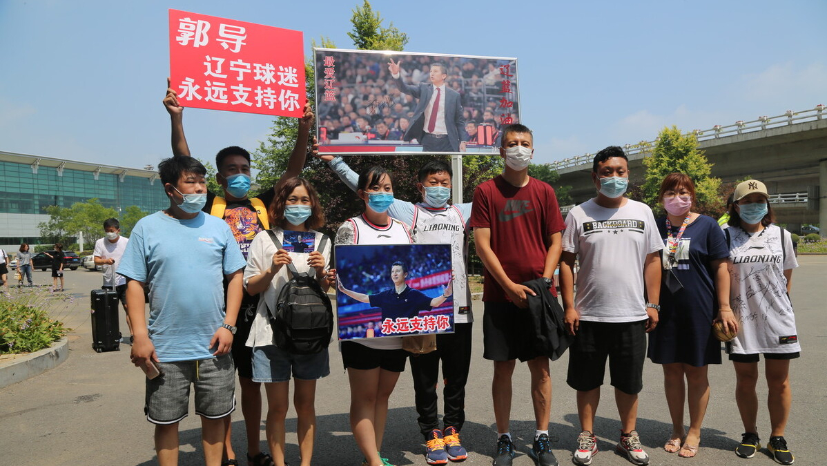 浙江广厦控股队|强势战胜上海独占榜首，剑指总冠军的浙江广厦靠什么挑战辽粤？