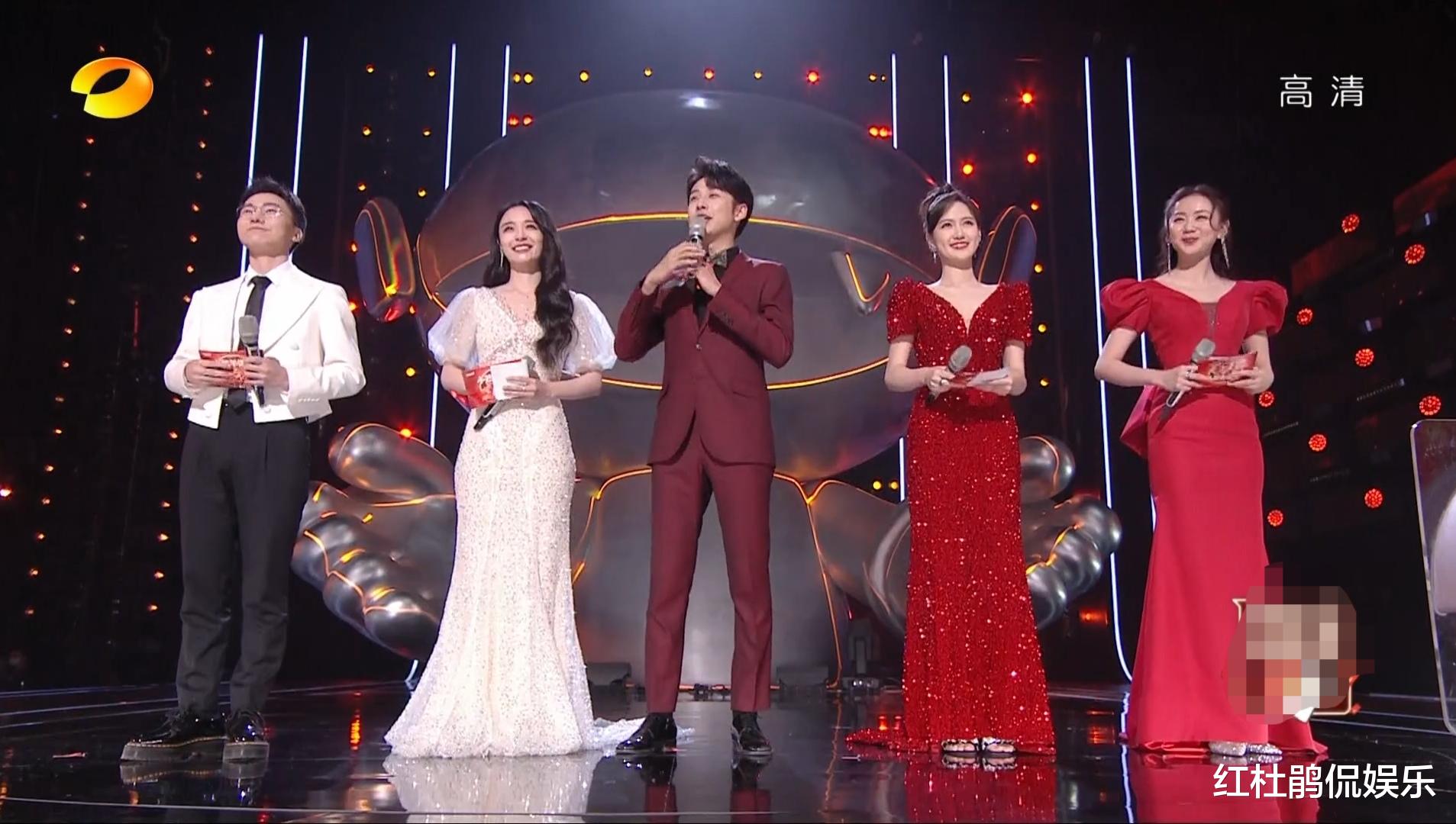 湖南卫视|湖南卫视腊八晚会李莎旻子齐思钧挑主持大梁,新人崔磊身高是硬伤