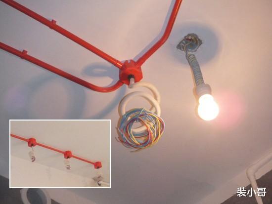 新房电线刚接好,通电就出现了火花!老电工一下就看出了问题所在