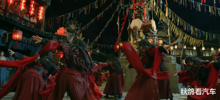 王小石|她又被骂，到底冤不冤？