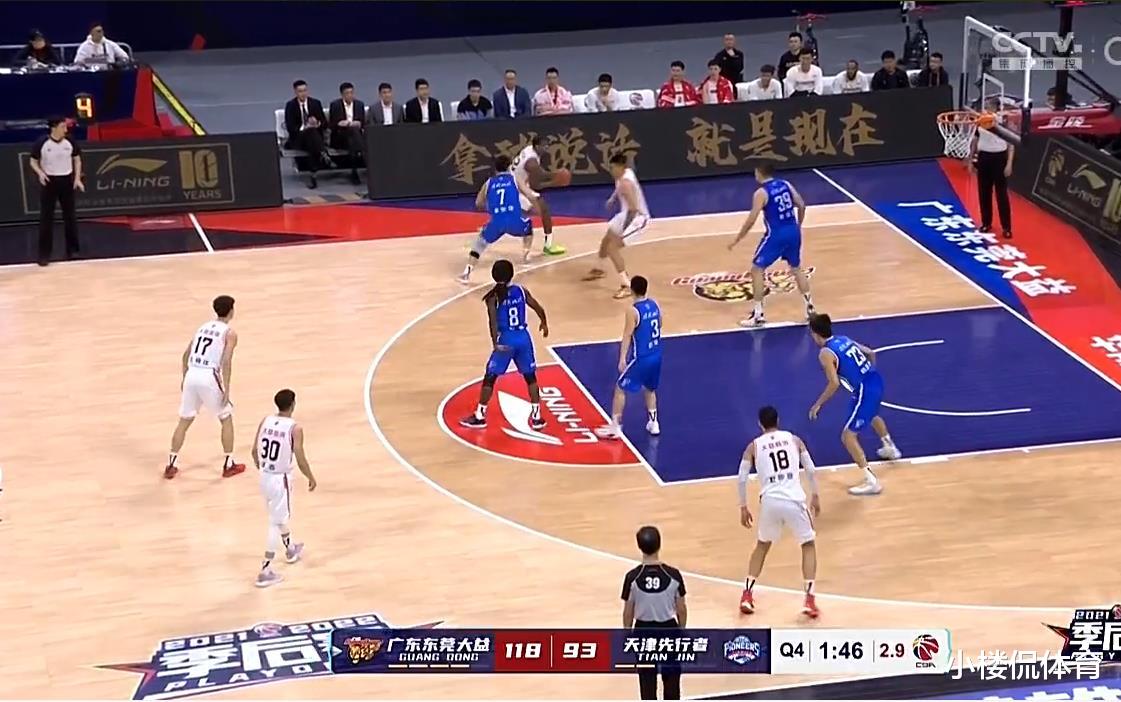 索尼·威姆斯|威姆斯运动战投篮百发百中，解说嘉宾：暴露得太早，不是好事
