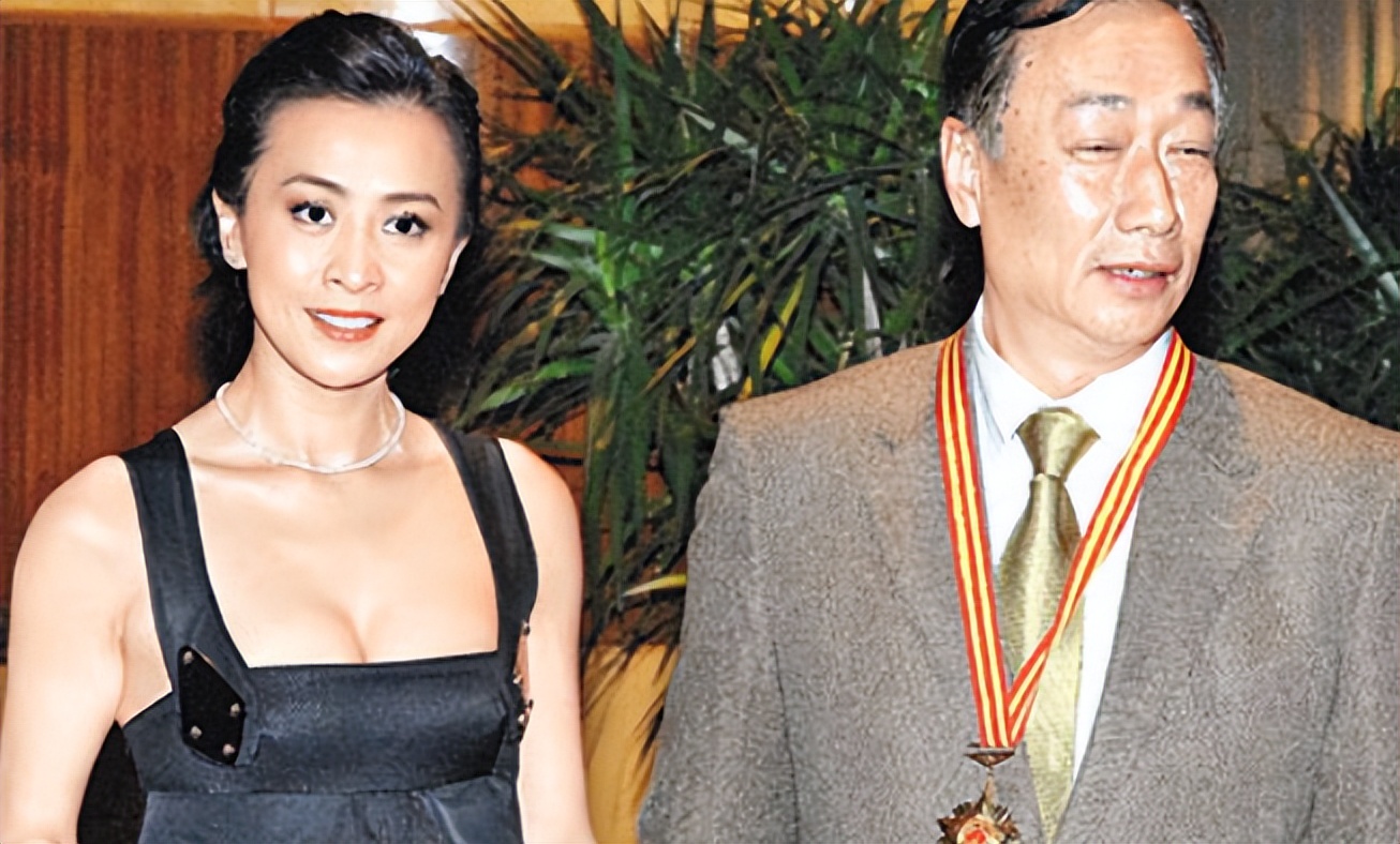 曾馨莹|郭台铭背后的女人，从舞蹈老师变成首富太太，母凭子贵坐拥上百亿