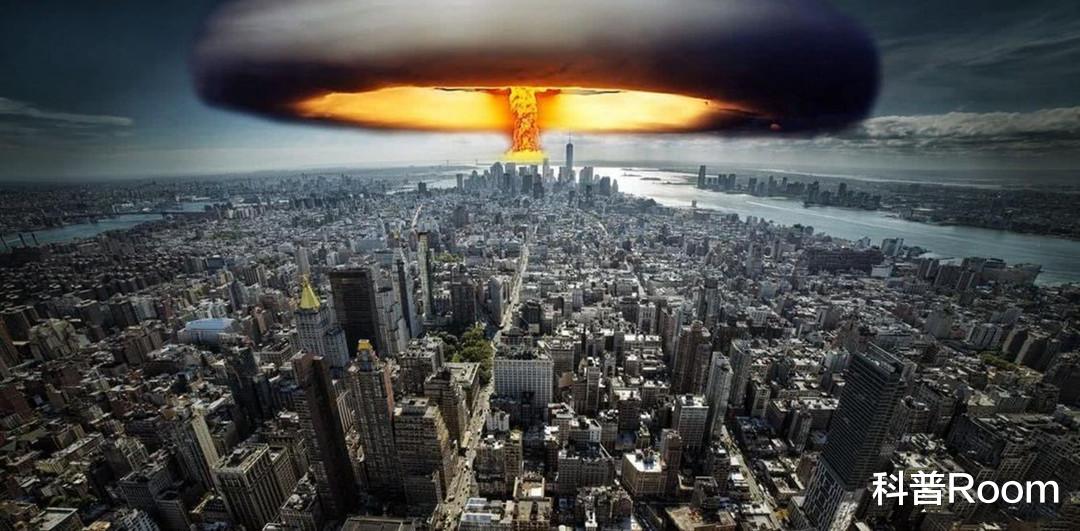 发生核爆炸时立刻跳进下水道,活命还是催命?核弹的伤害有哪些?
