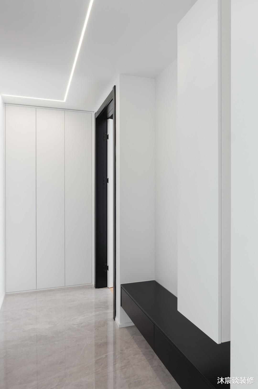 这对夫妻很理性,把家装成了简约风,没想到越是简单的装修越舒服