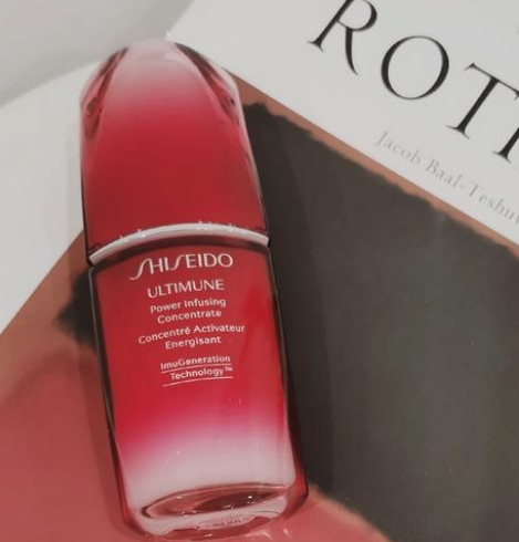 护肤品 有眼界的女人，40岁后都爱用这些护肤品，滋润保湿抗氧化