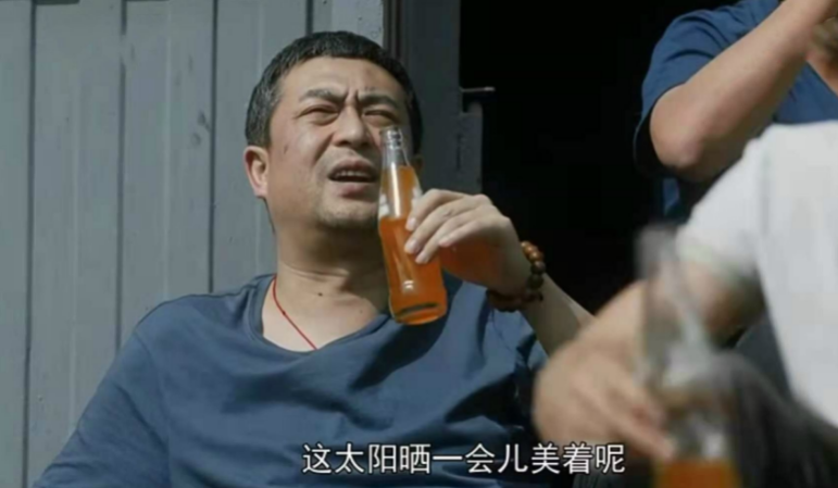 张嘉益|播出2集，收视爆了！张嘉益妻子一出手，就给央视带来了“王炸”