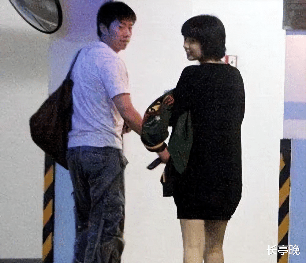 高圆圆|高圆圆逼婚张亚东失败，夜宿夏雨家第二天促成其与前女友复合