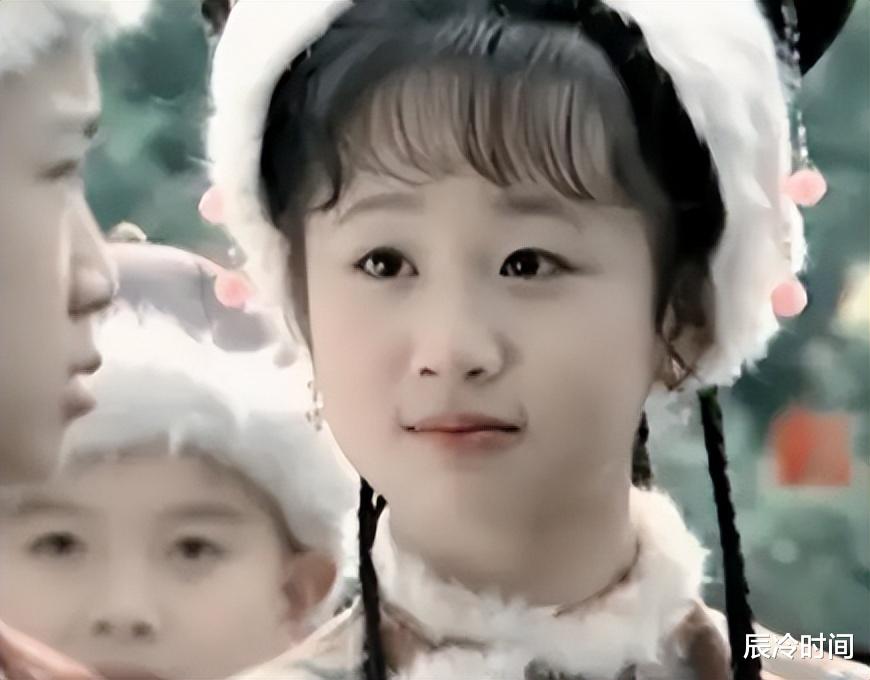 杨紫|杨紫：从“小透明”到实力流量小花，她背后的三个男人功不可没