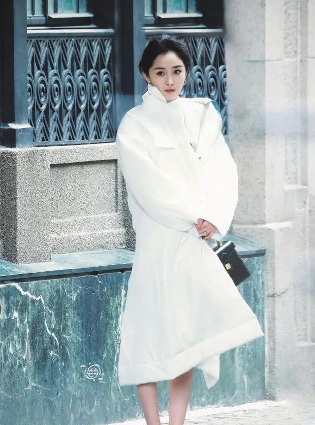 靳东|5月剧单，靳东中年精英再现江湖，杨幂、赵丽颖抢占女人剧制高点