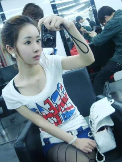 程琳|非主流女神程琳：制霸QQ空间，辉煌过后嫁普通人，现在还是那么美