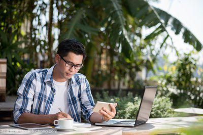 疾病|众客进取:自由职业是真的自由吗?