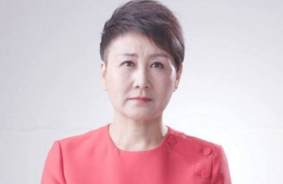 张碧晨|“自带苦相”的6位女星,五官凑在一起演什么都丧,却依然风光