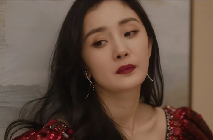 杨幂|杨幂称现阶段作为演员的野心是满分，引起网友争议，评论区炸锅了