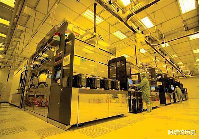 华为mate|准备放弃EUV光刻机了?外媒:ASML慌了!