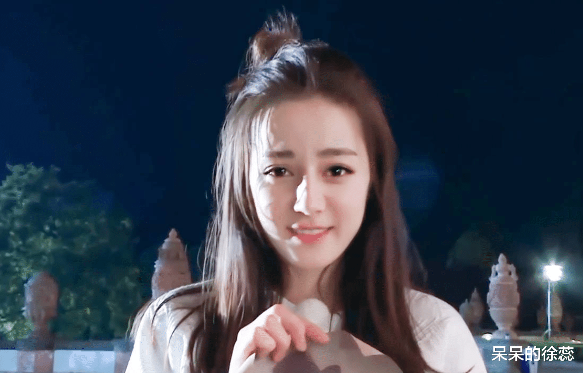 白梦妍|《奔跑吧6》两位女常驻，加入白鹿是明智，留下baby才是高招！