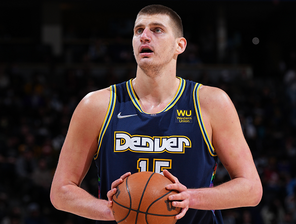 约基奇|27分12板10助！就在今天，一项前无古人的NBA纪录被约基奇达成了