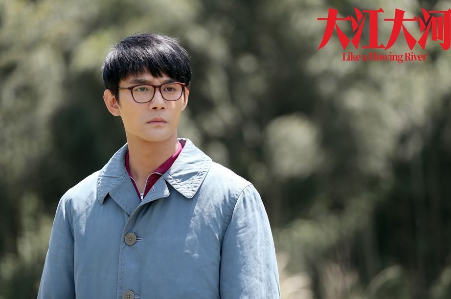 王凯|40岁王凯做美容被偶遇,与粉丝合影显拘谨,近照被赞清爽帅气