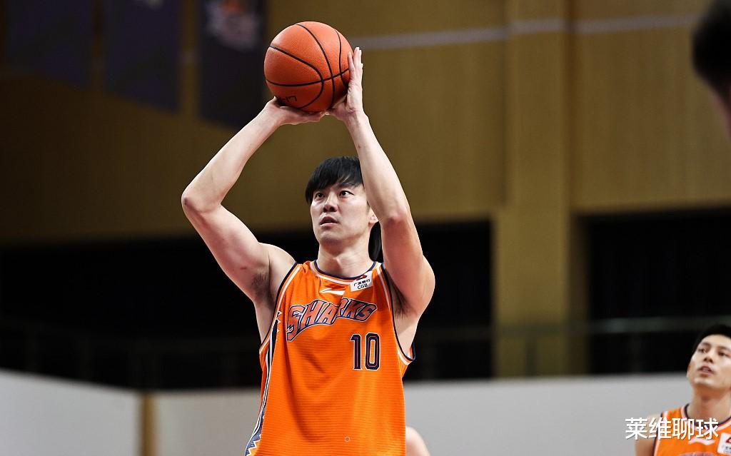史蒂夫·科尔|姚明CBA压哨重罚上海神塔！2连肘击被2场禁赛+罚5万，亮明态度了