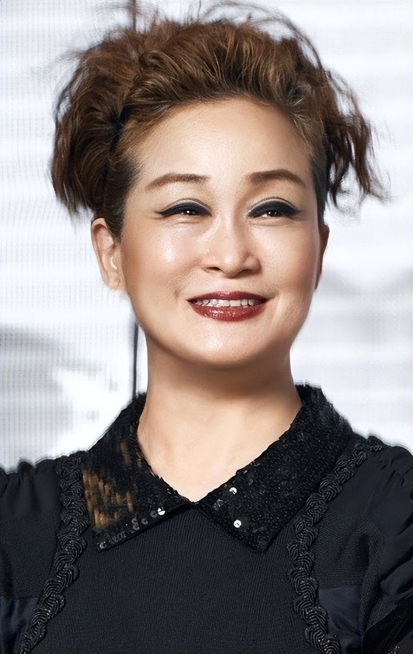 三星|韩流教母李美敬:三星废太子之女,手握市值240亿公司,力捧汤唯