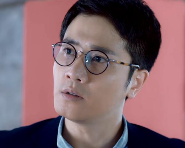 萧平旌|戏里直男癌晚期,戏外却是个段子手,彭冠英真是太可爱太圈粉了