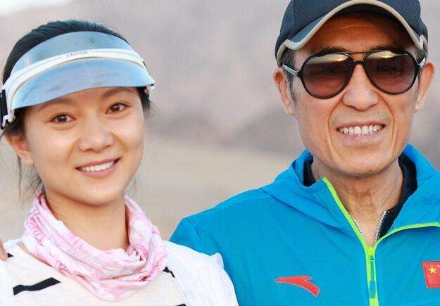 张艺谋|张艺谋：支持女儿离婚，回来吧爸养你，不能让女儿受委屈