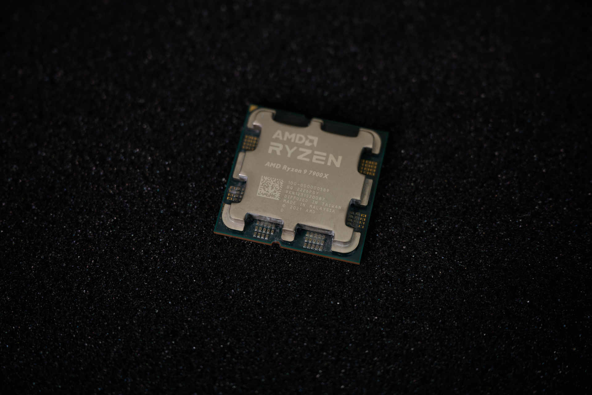 吹雪|AMD Ryzen 9 7900X&ROG X670e吹雪，游戏以及生产力体验