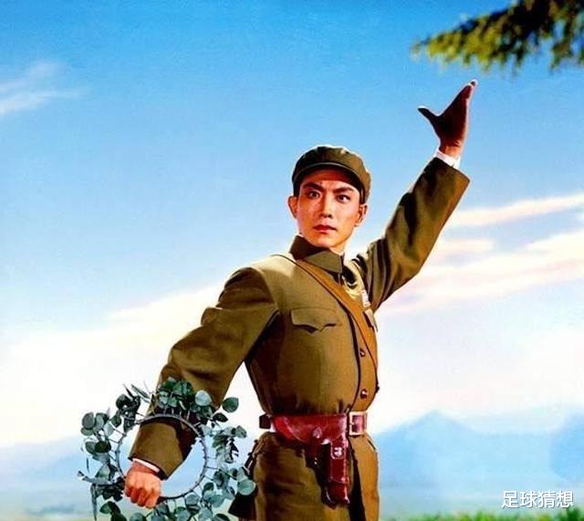 迪丽热巴|样板戏选角未必尽如人意,有人嫌宋玉庆太瘦,也有人嫌钱浩梁太胖