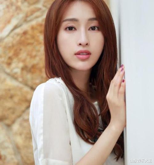 张丽|被称为渣男回收站，36岁仍然未婚，现靠浪姐翻红