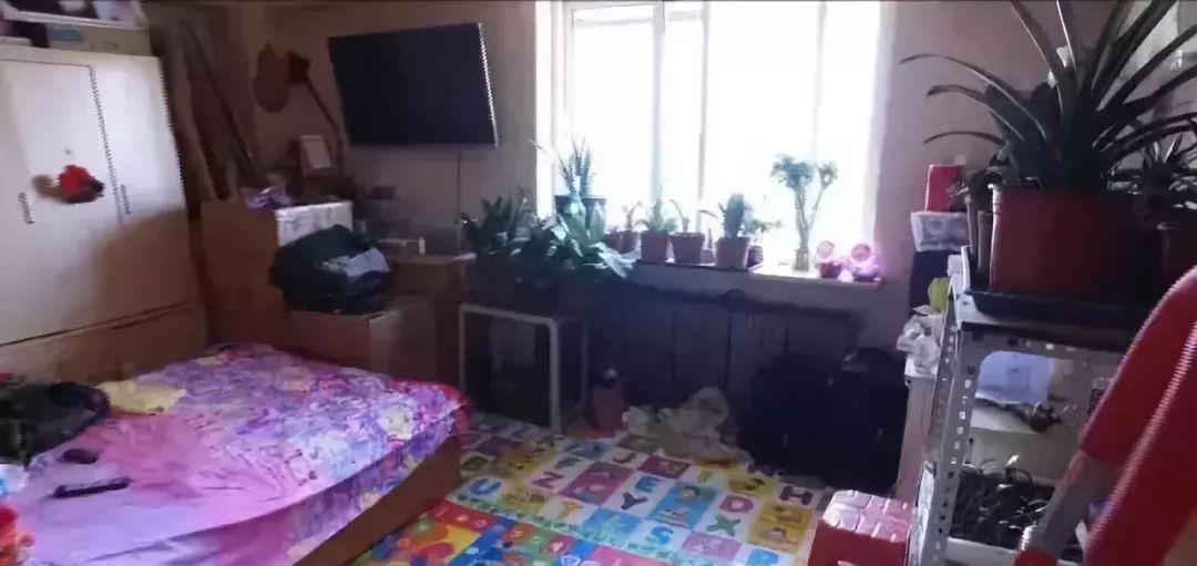 35㎡老公房改造全记录,厨房挪阳台,半智能家具出来三个屋