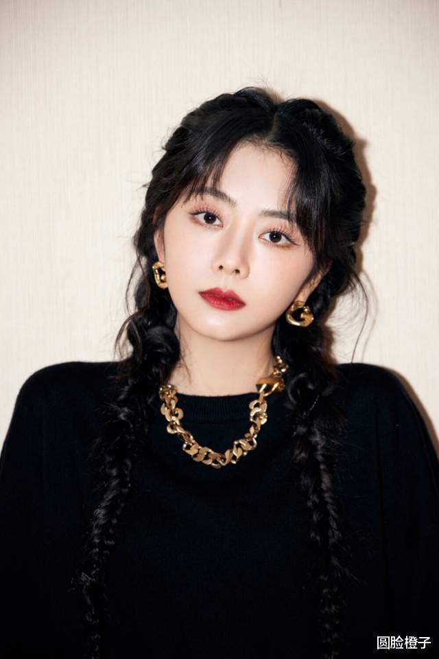 谭松韵|鼻子塌也很美，我只服这4位女星！没有“名品美鼻”，也是大美女